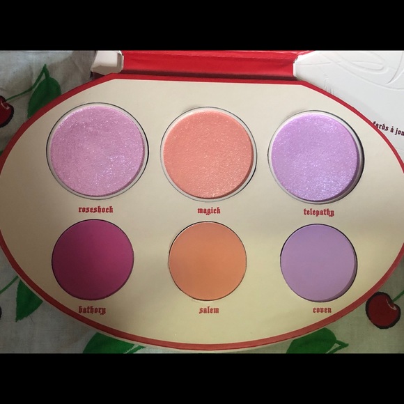 Kat Von D Fetish Blush Palette - Picture 3 of 8